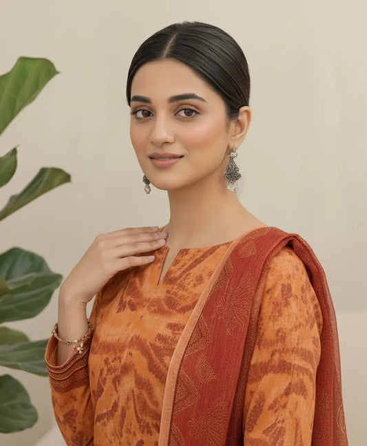 Blush Gradient – 3 Piece Unstitched Suit